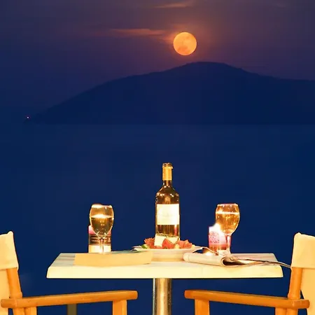 φωτεινή Αγία Ευφημία