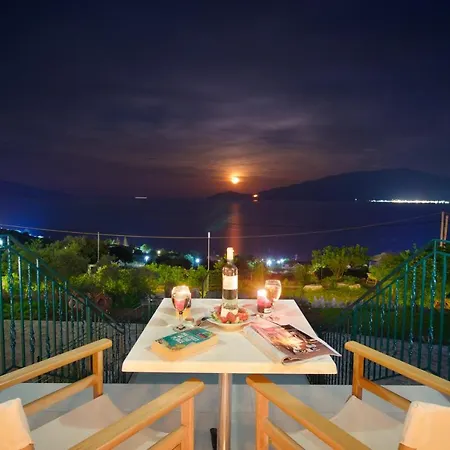 佛蒂尼酒店 * Agia Efimia
