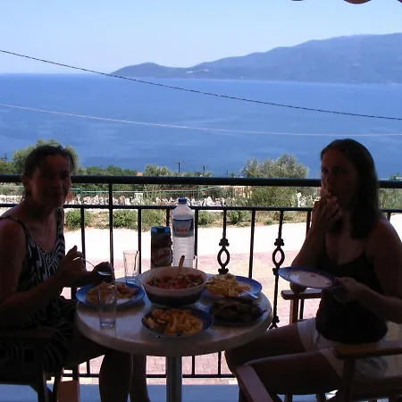 Fotini Apartment